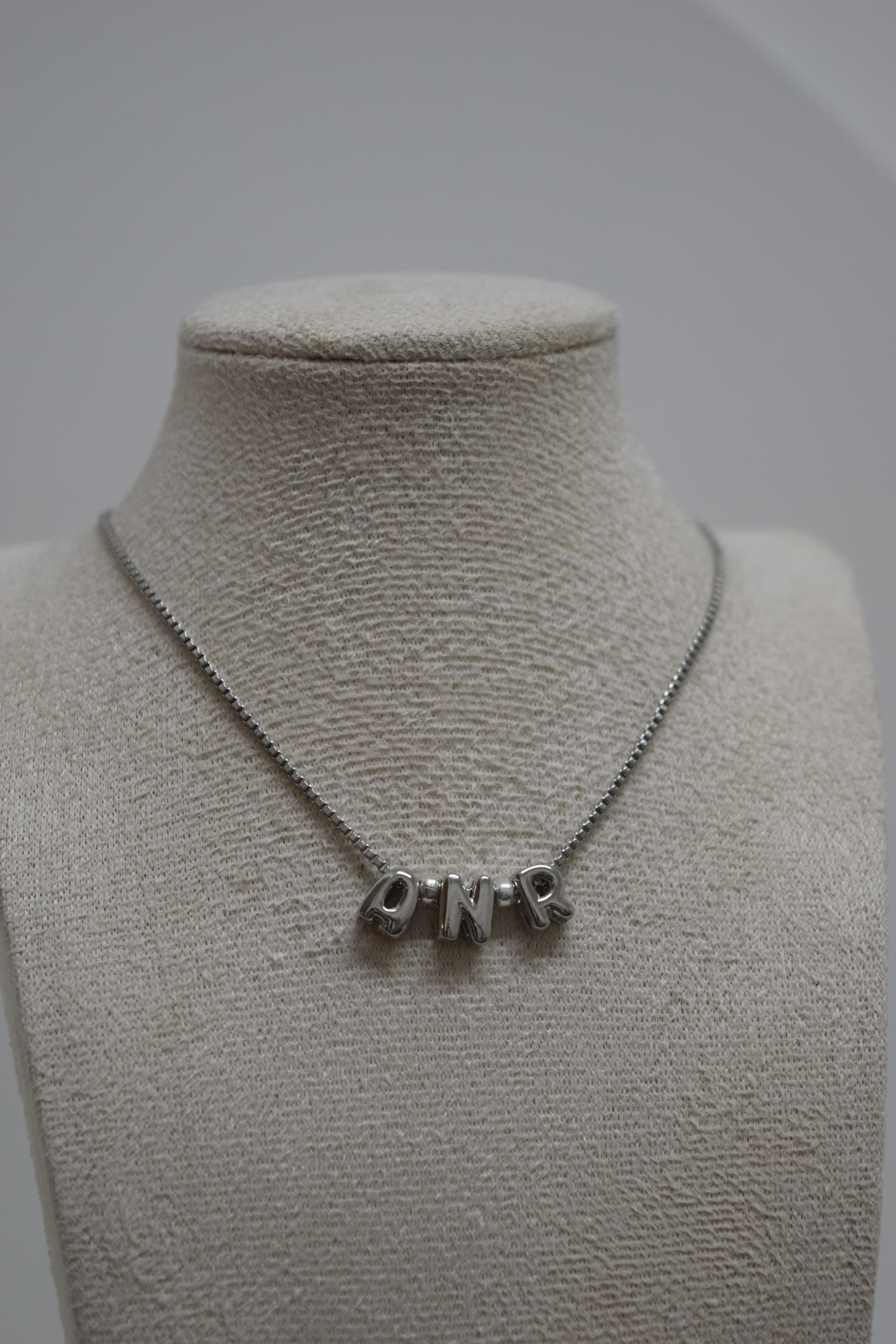 Collar - Nombre Balun Plateado
