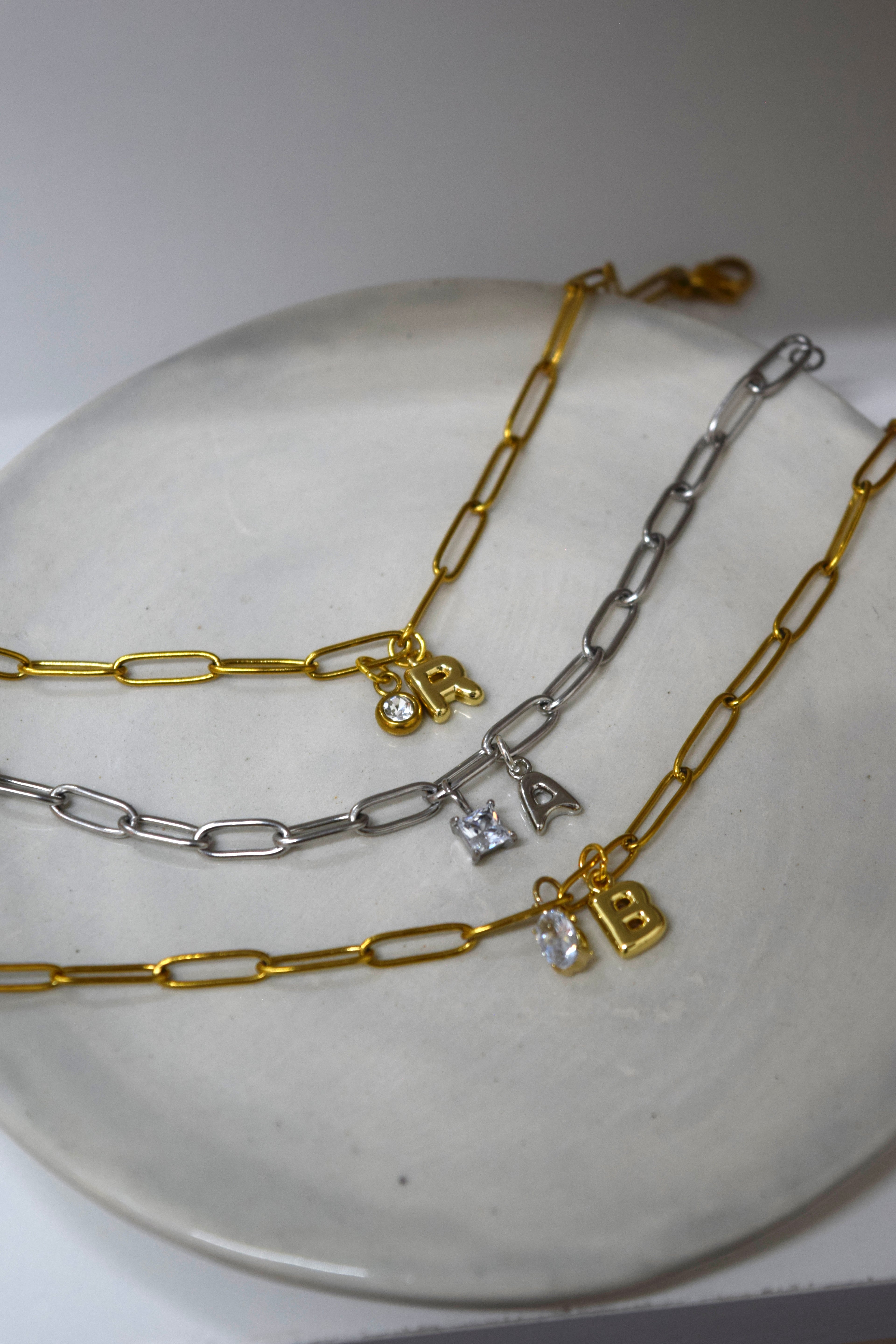 Pulsera - Letra y cristal